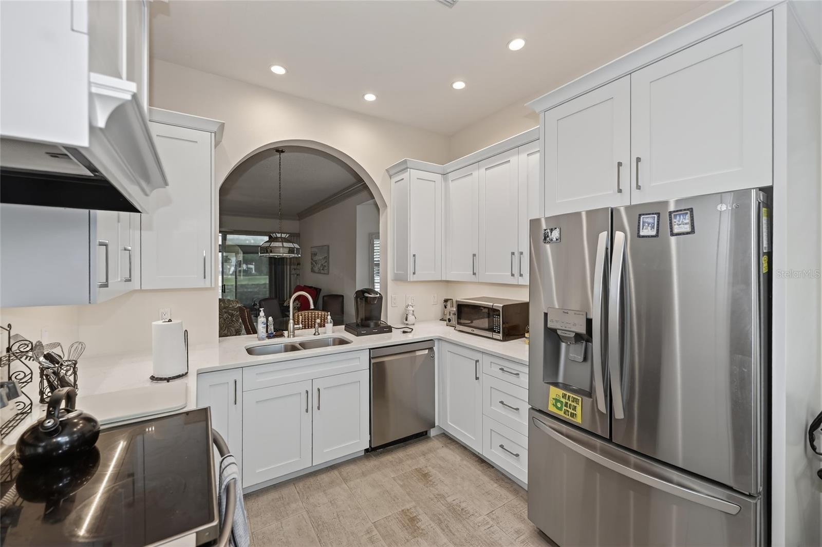 LONG COMMON - Residential