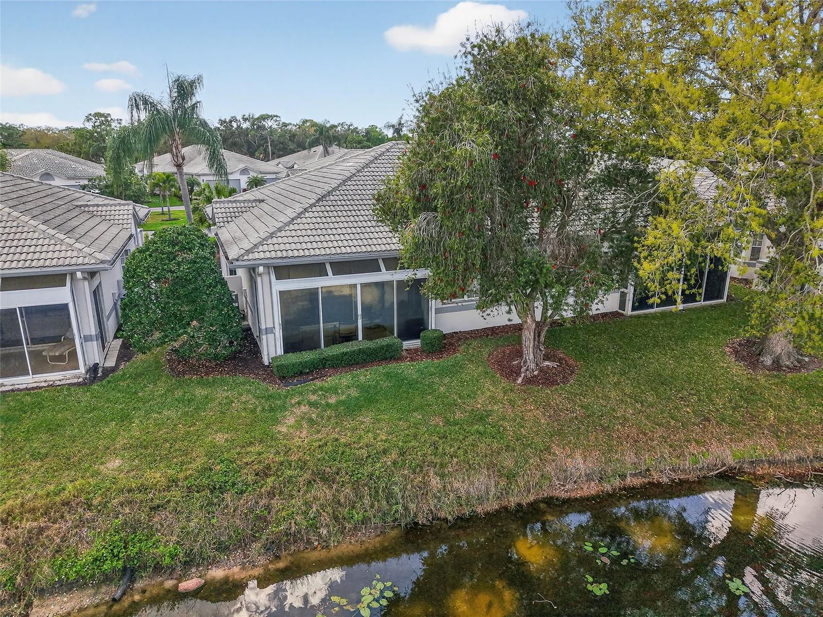 LONG COMMON - Residential