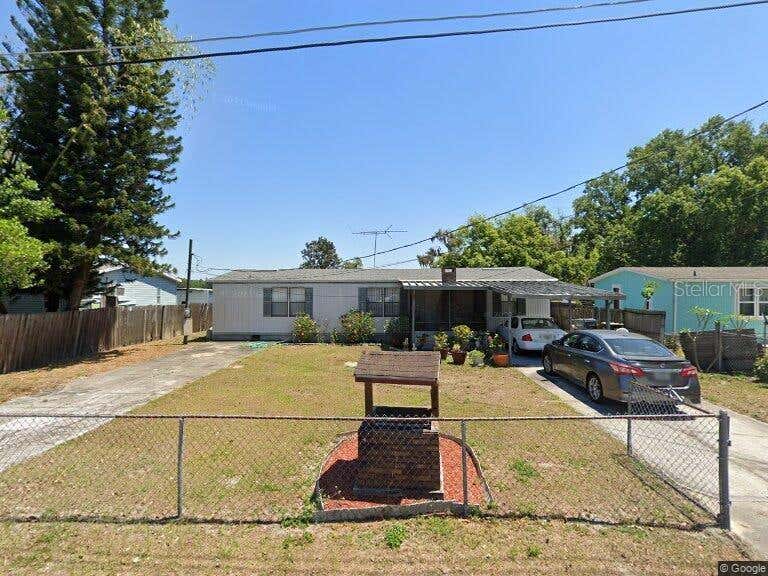 Photo of 820 Water Oaks Drive, Winter Haven, FL 33880 (MLS # P4939386)