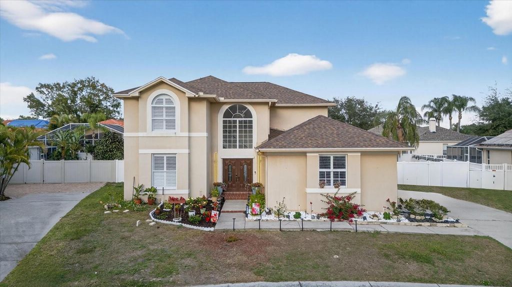 Photo of 811 Sandcastle Circle, Brandon, FL 33511 (MLS # TB8466903)