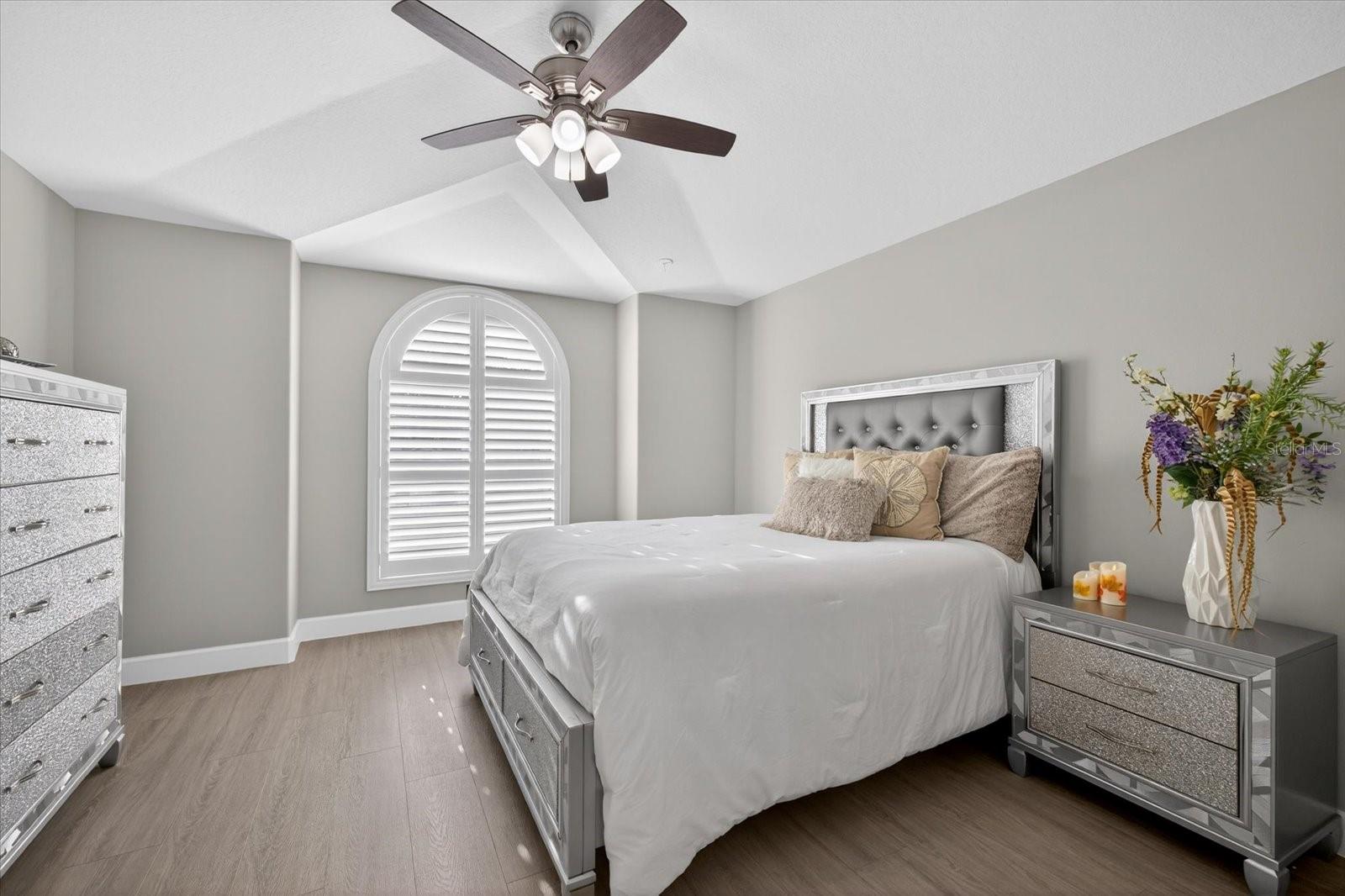 BRENTWOOD HILLS TRCT F UN 1 - Residential