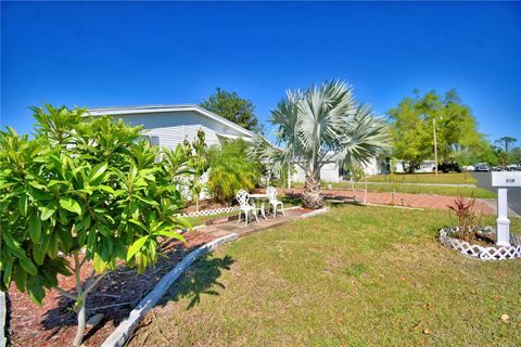 A home in LAKELAND