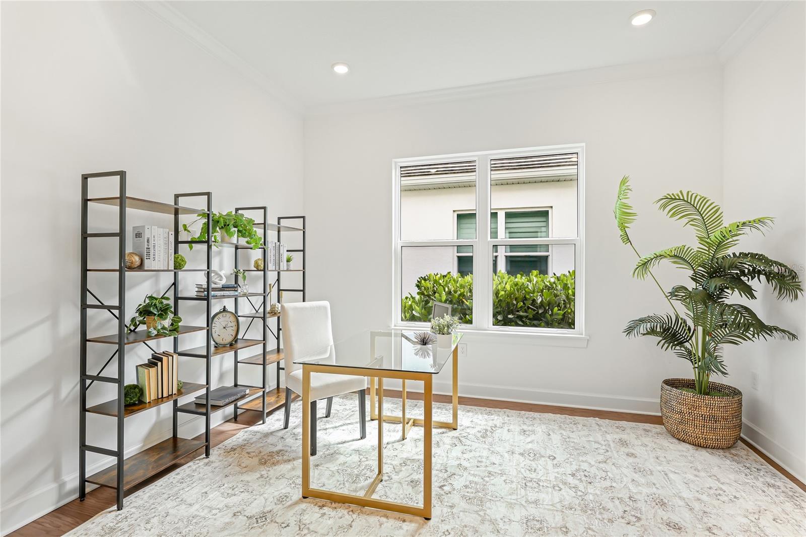 AZARIO ESPLANADE PH VI - Residential