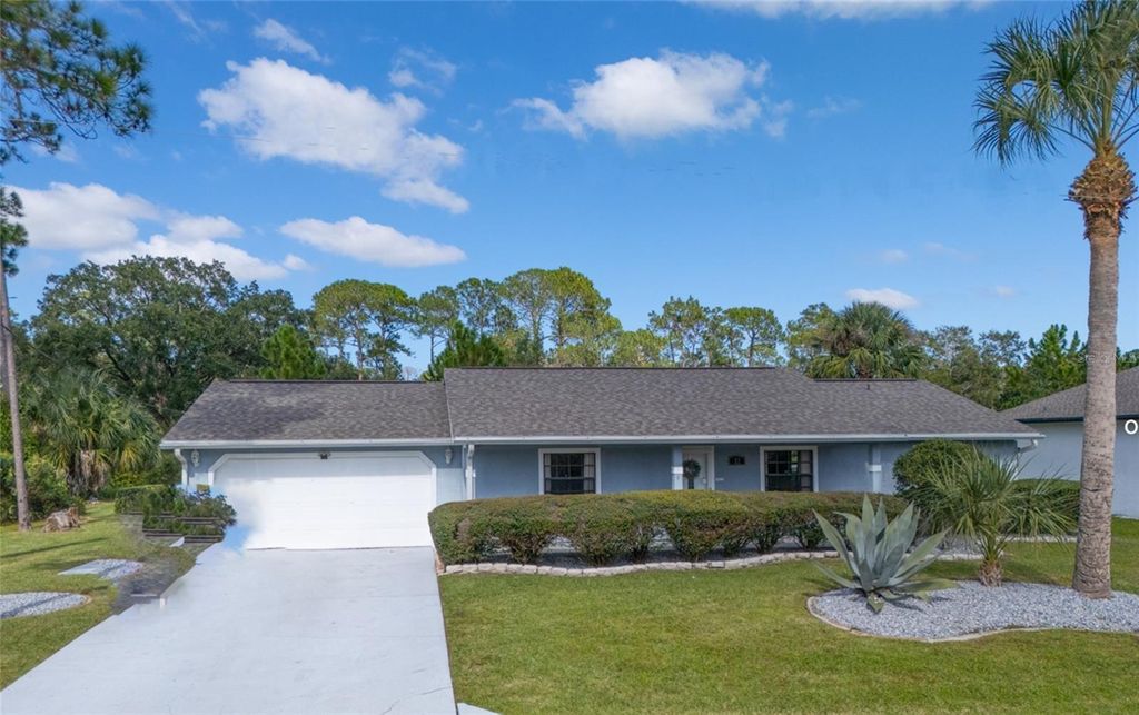Photo of 22 Westfield Lane, Palm Coast, FL 32164 (MLS # FC313374)