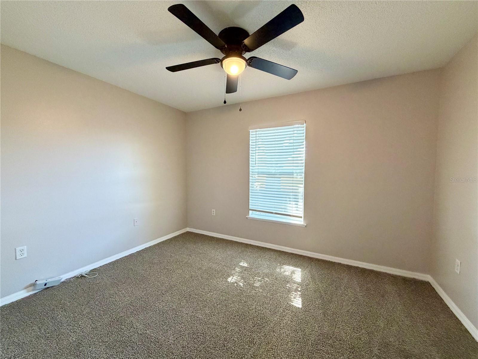 QUEENS COVE PH 04 - Residential