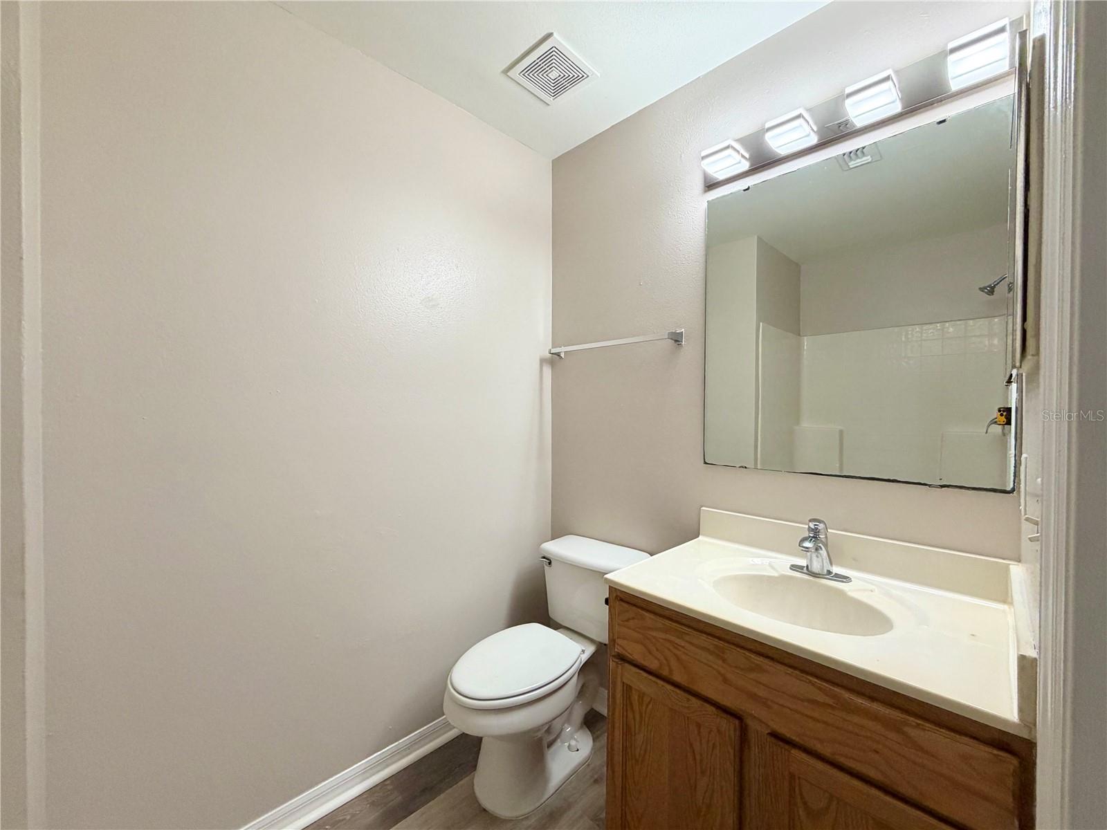 QUEENS COVE PH 04 - Residential