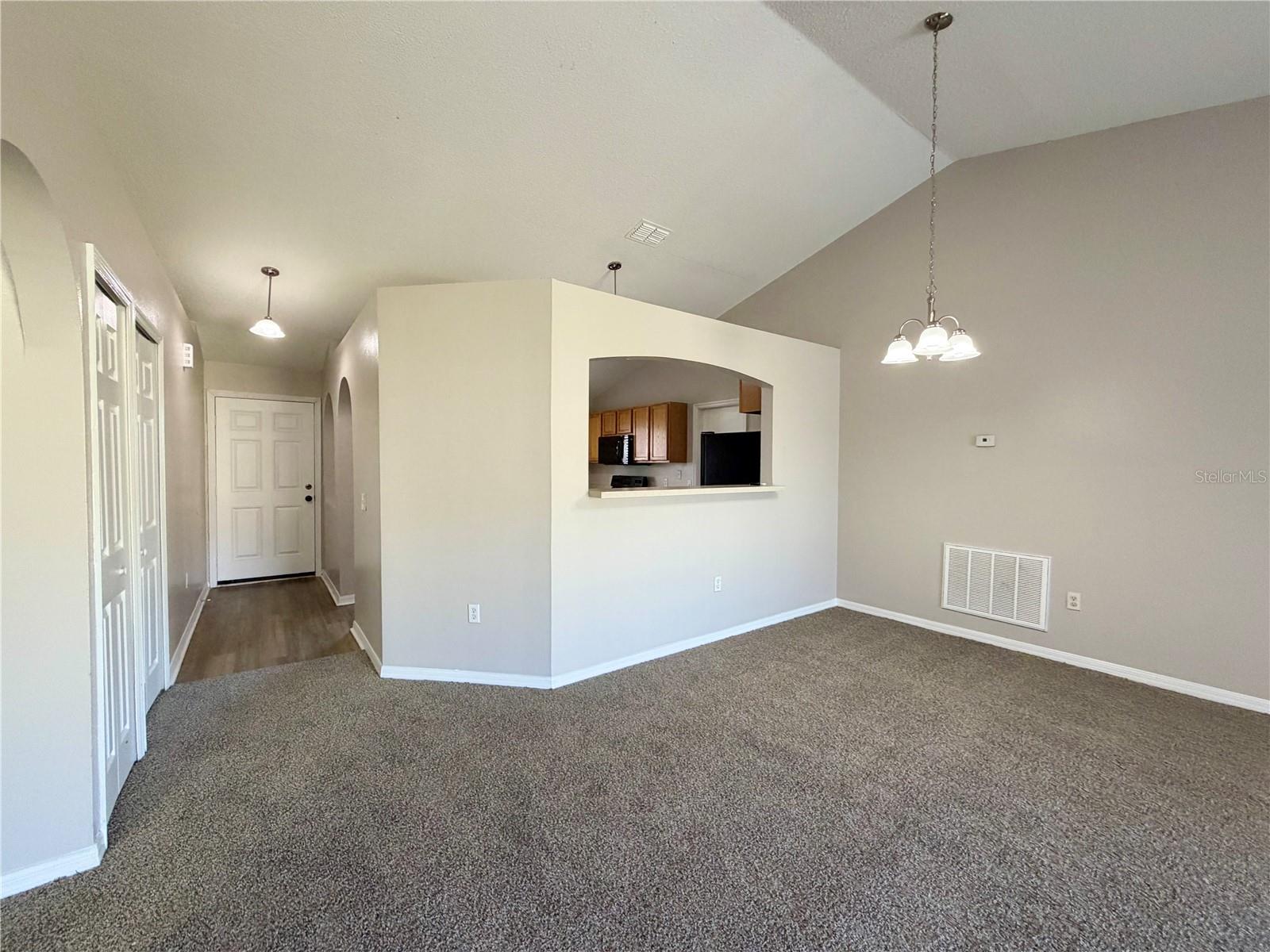 QUEENS COVE PH 04 - Residential