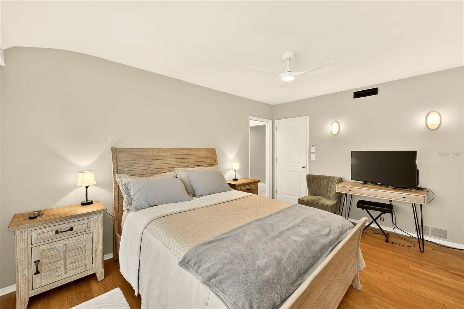 SHERWOOD MANOR - Residential