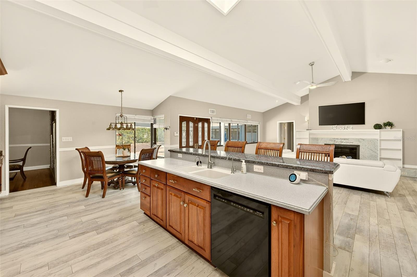 SHERWOOD MANOR - Residential