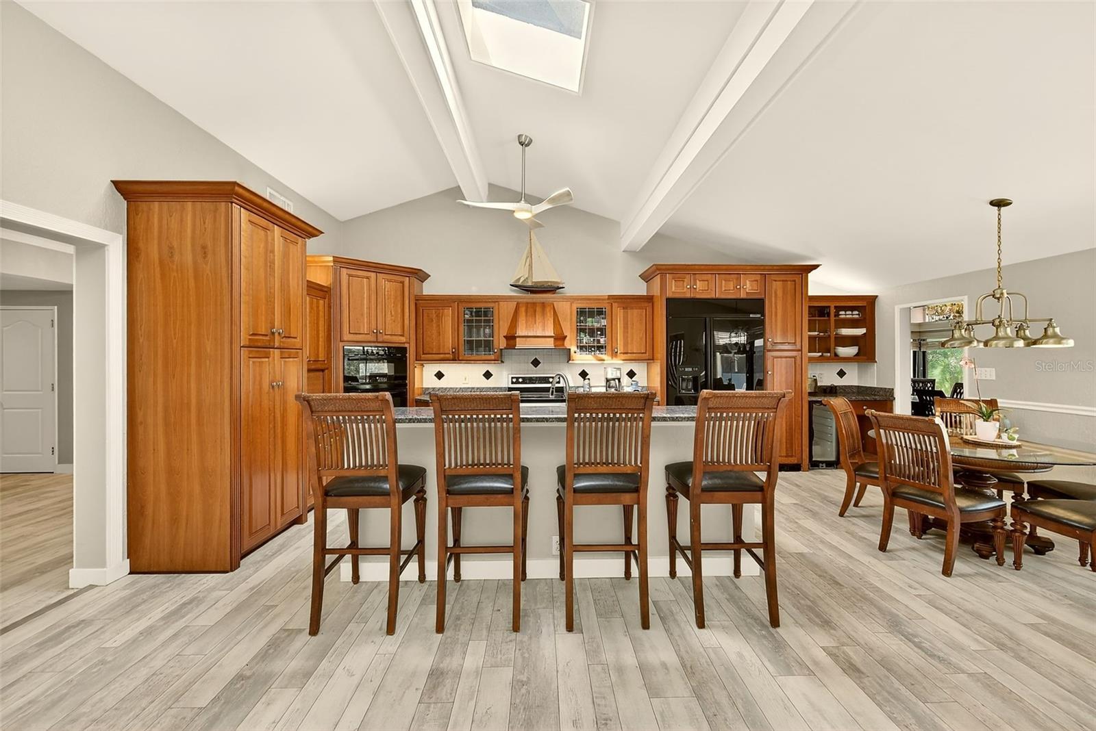 SHERWOOD MANOR - Residential