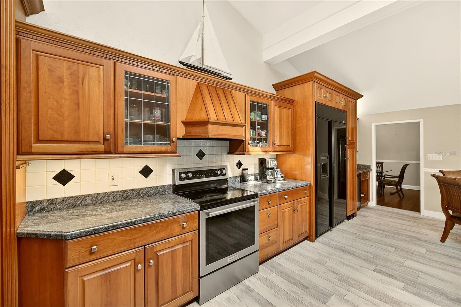 SHERWOOD MANOR - Residential