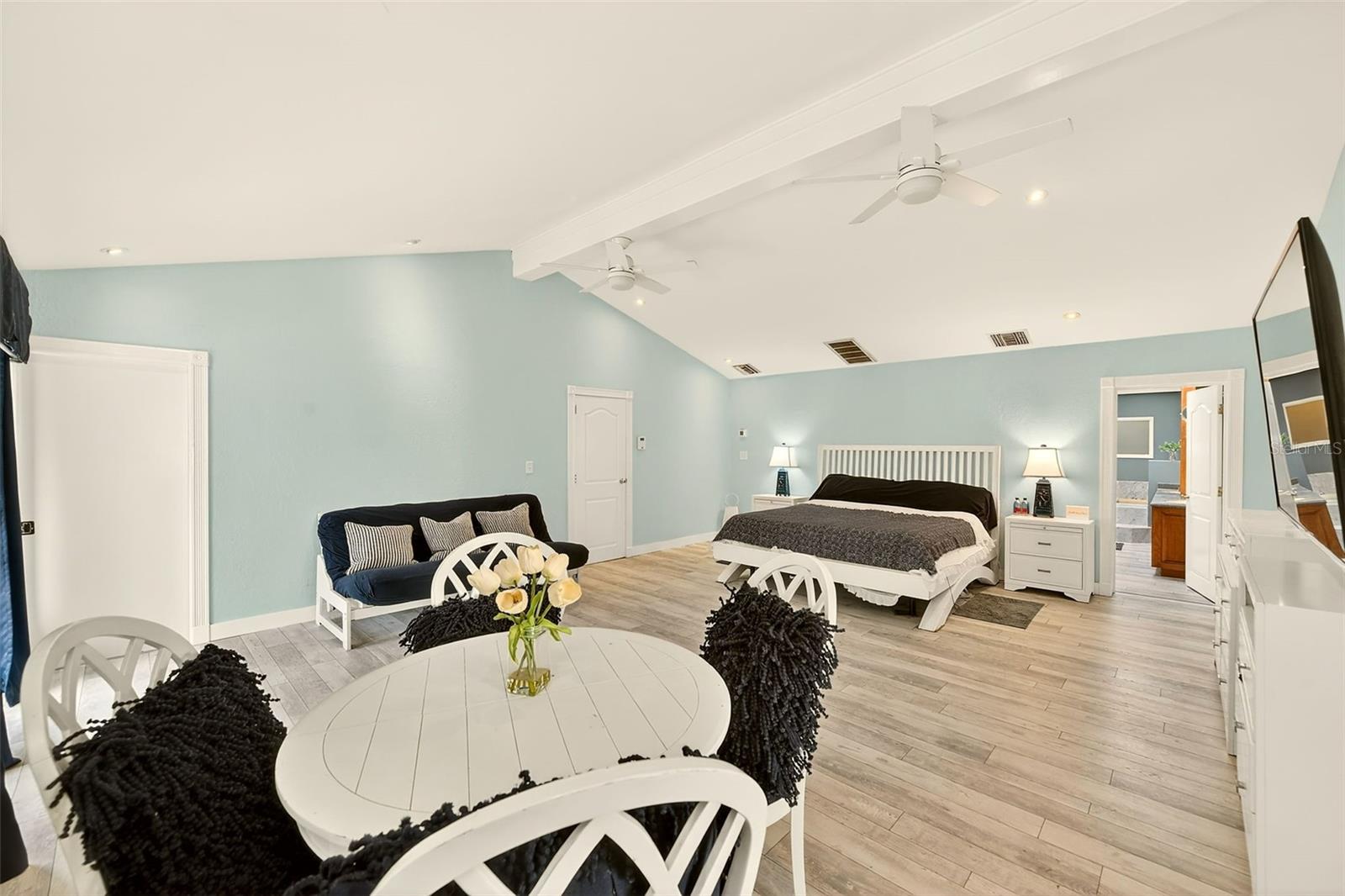 SHERWOOD MANOR - Residential