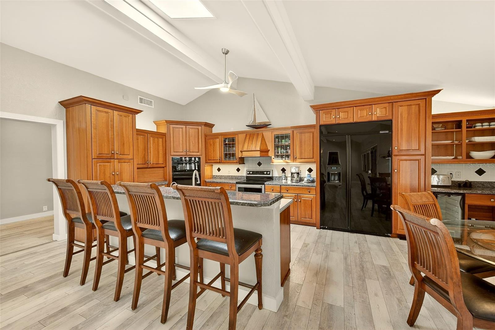 SHERWOOD MANOR - Residential