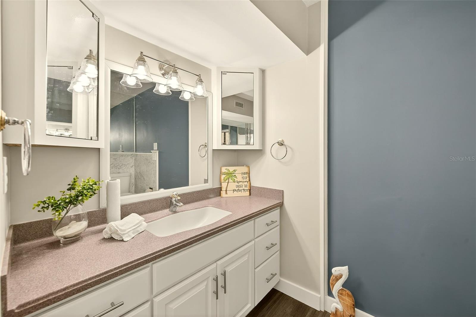 SHERWOOD MANOR - Residential