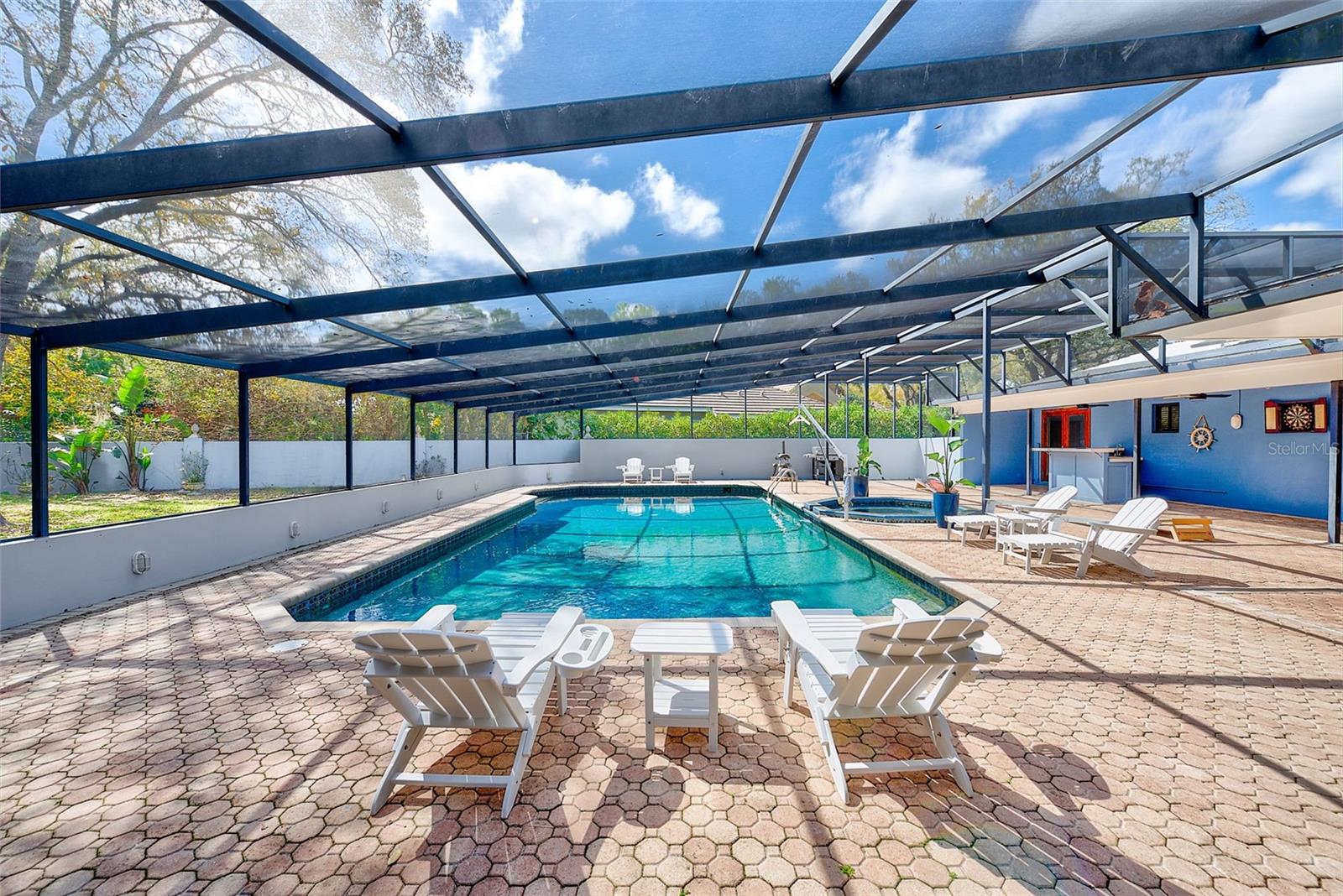 SHERWOOD MANOR - Residential