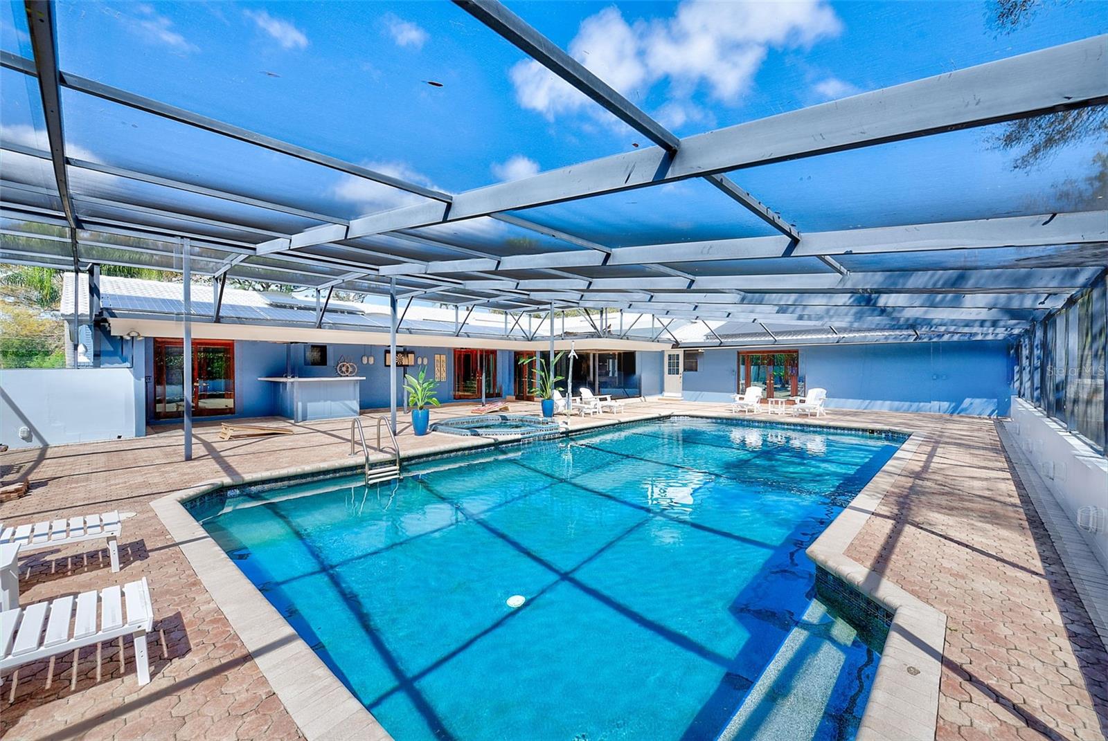 SHERWOOD MANOR - Residential