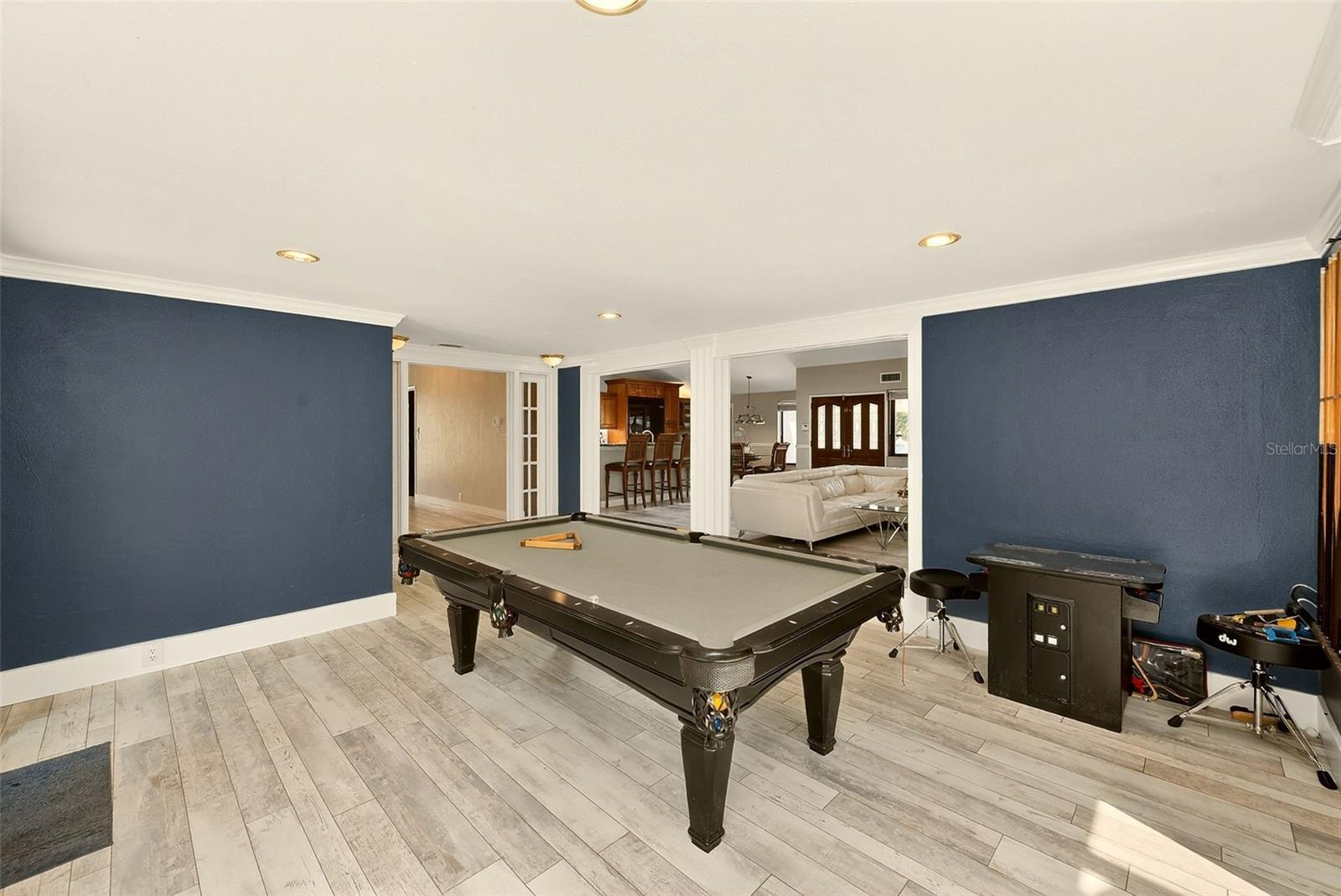 SHERWOOD MANOR - Residential