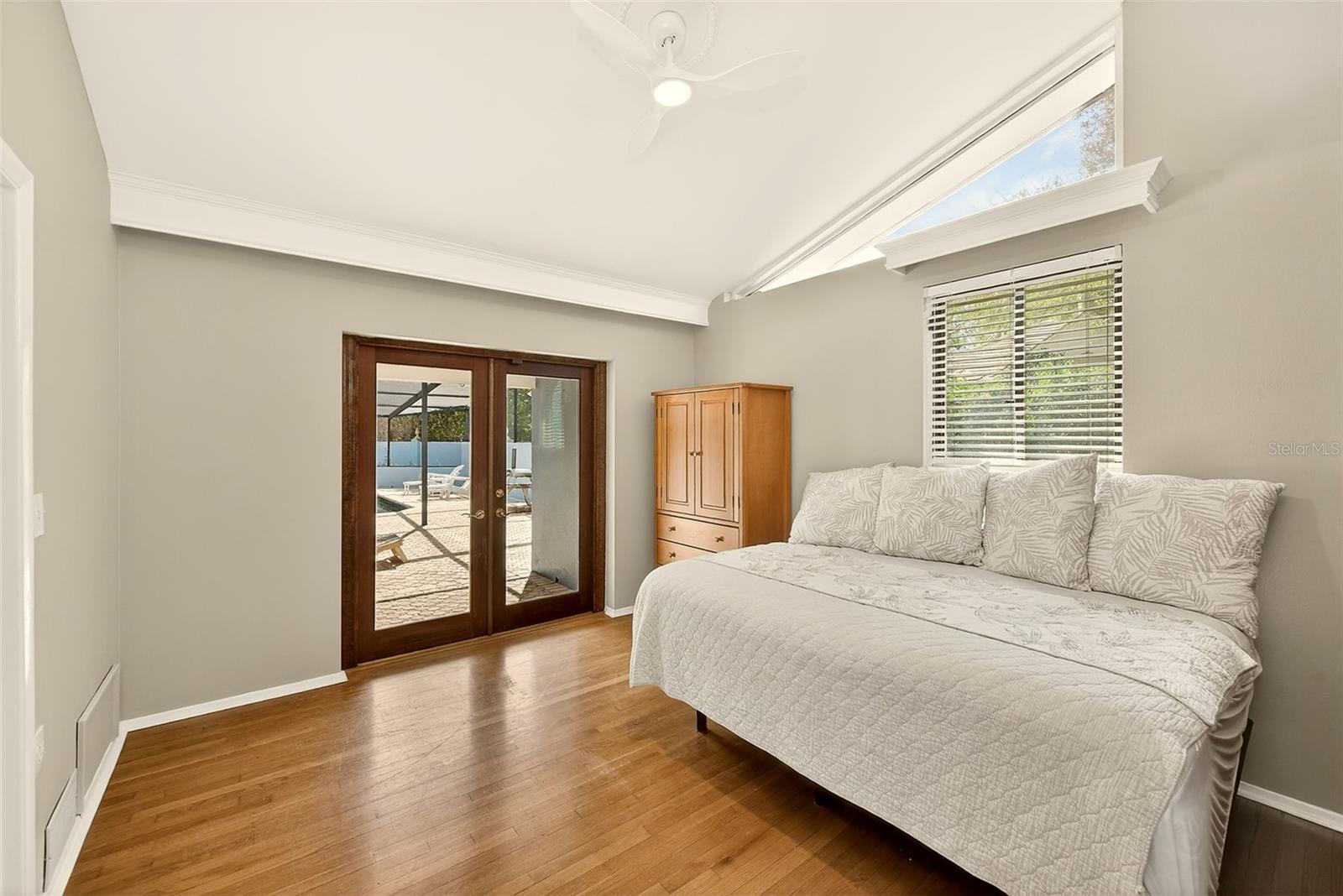 SHERWOOD MANOR - Residential