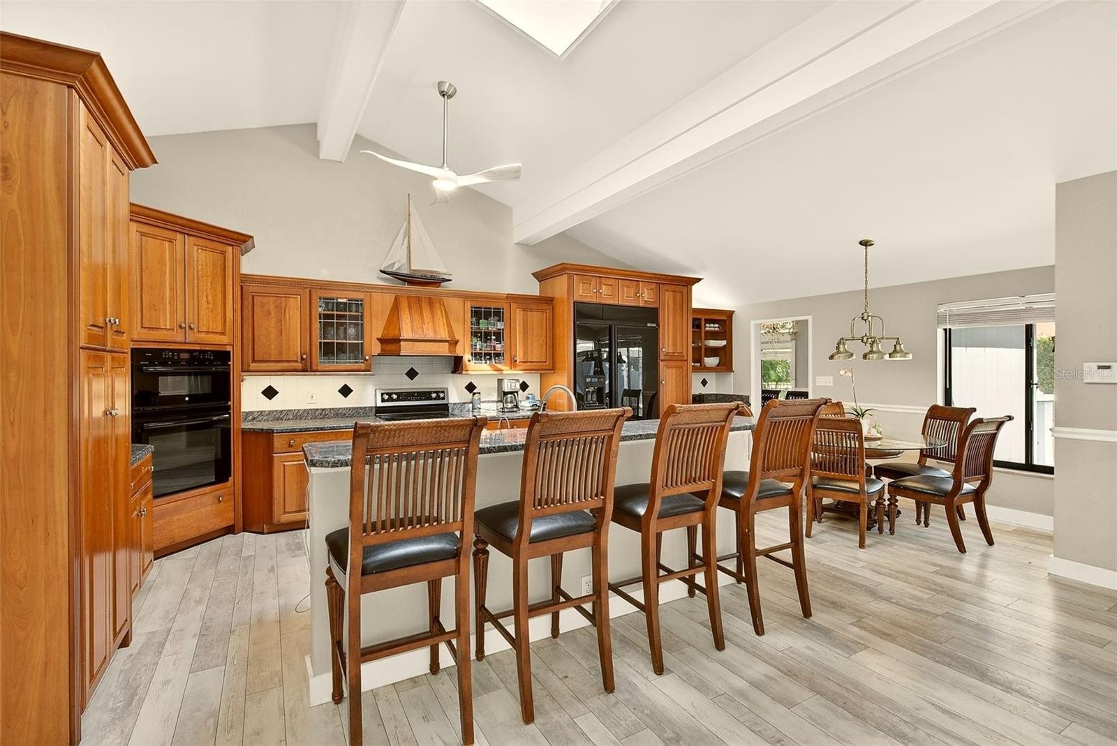 SHERWOOD MANOR - Residential