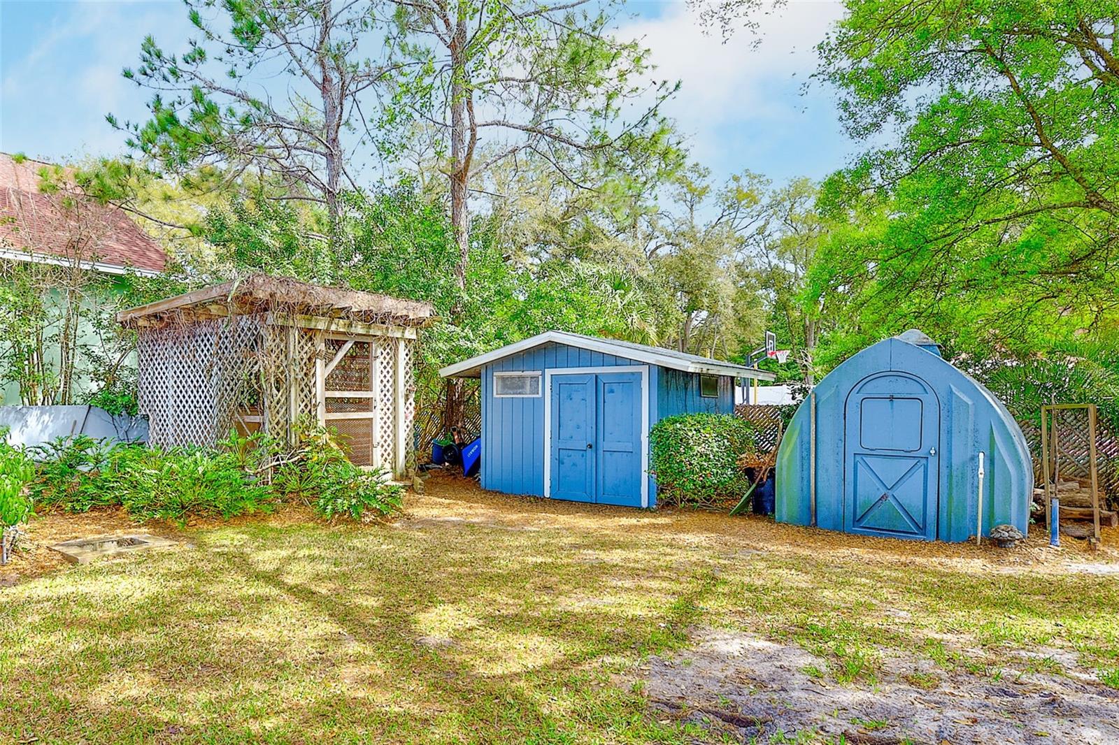 SHERWOOD MANOR - Residential