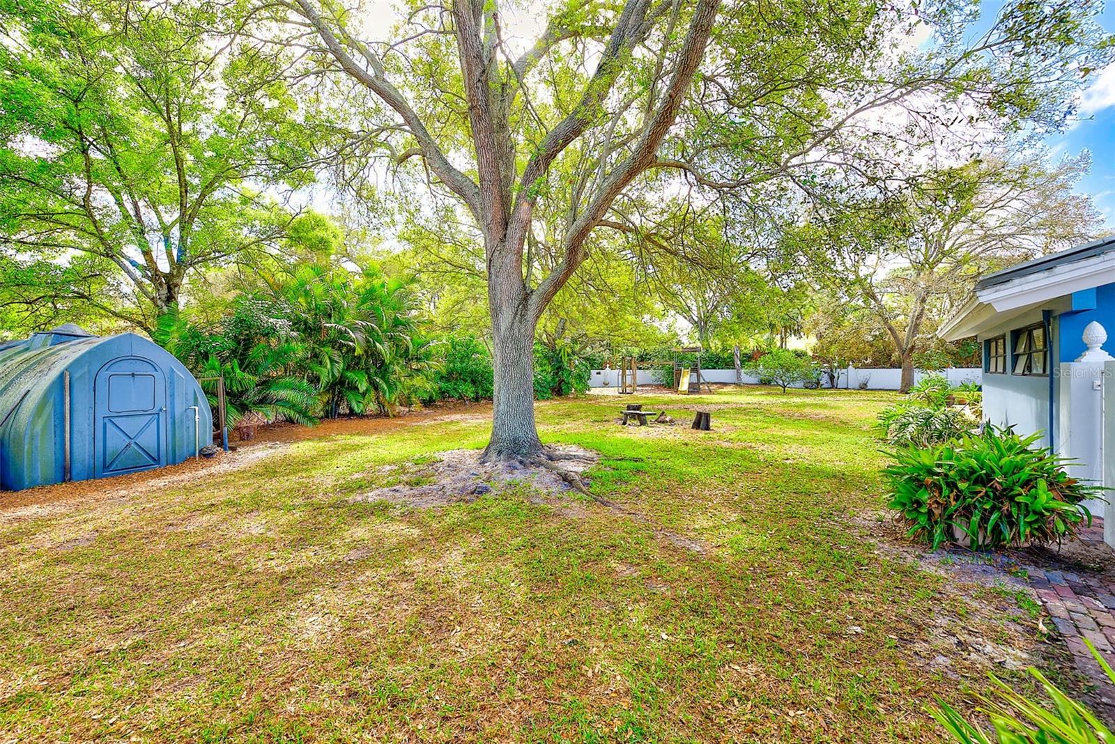 SHERWOOD MANOR - Residential