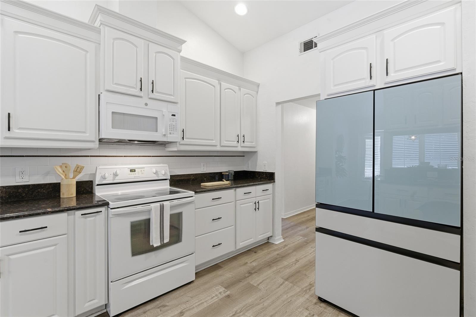 SUMMER CREEK PH I - Residential