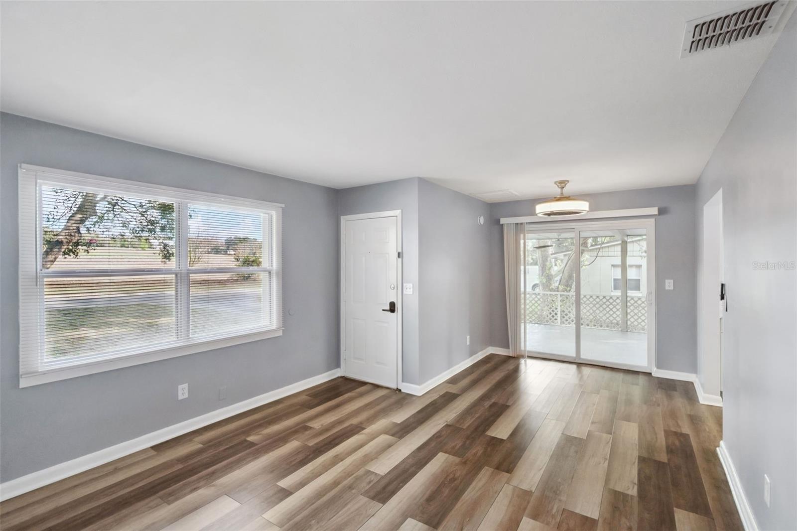 MINNEOLA TOWER RIDGE SUB - Residential