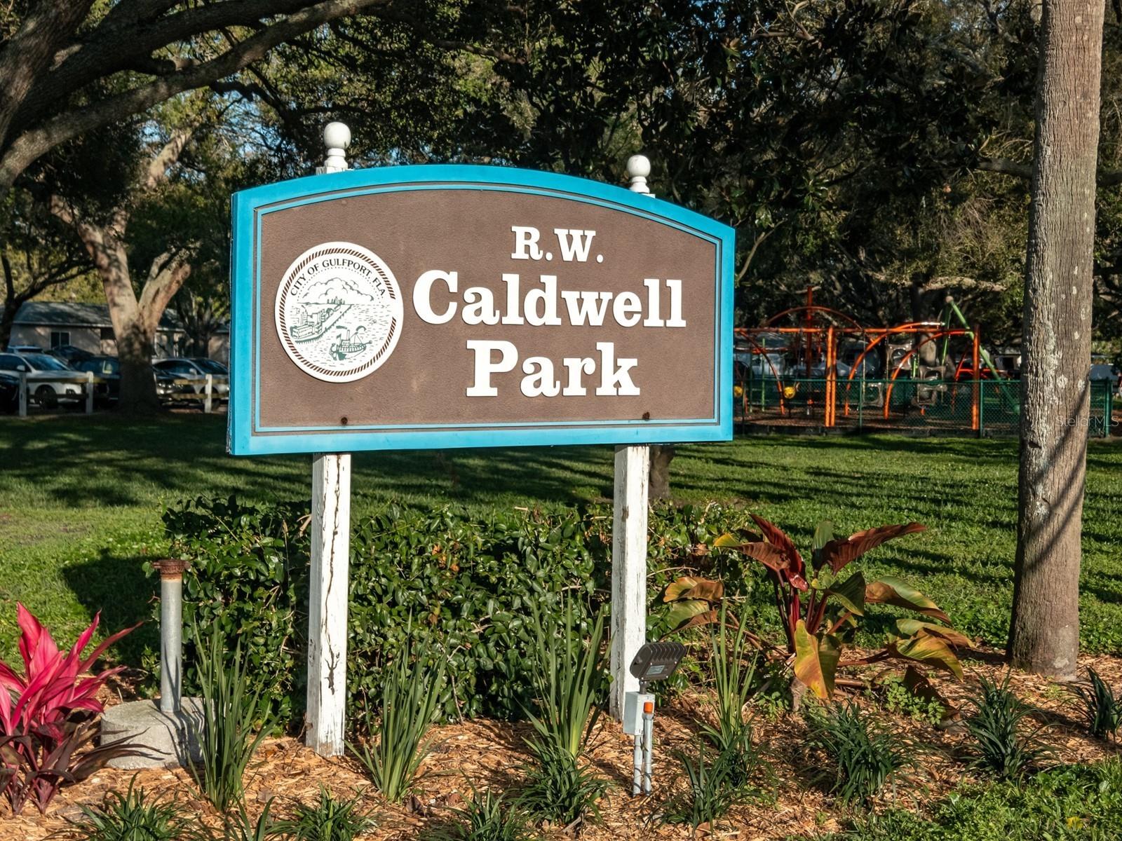 PASADENA ESTATES SEC C - Residential