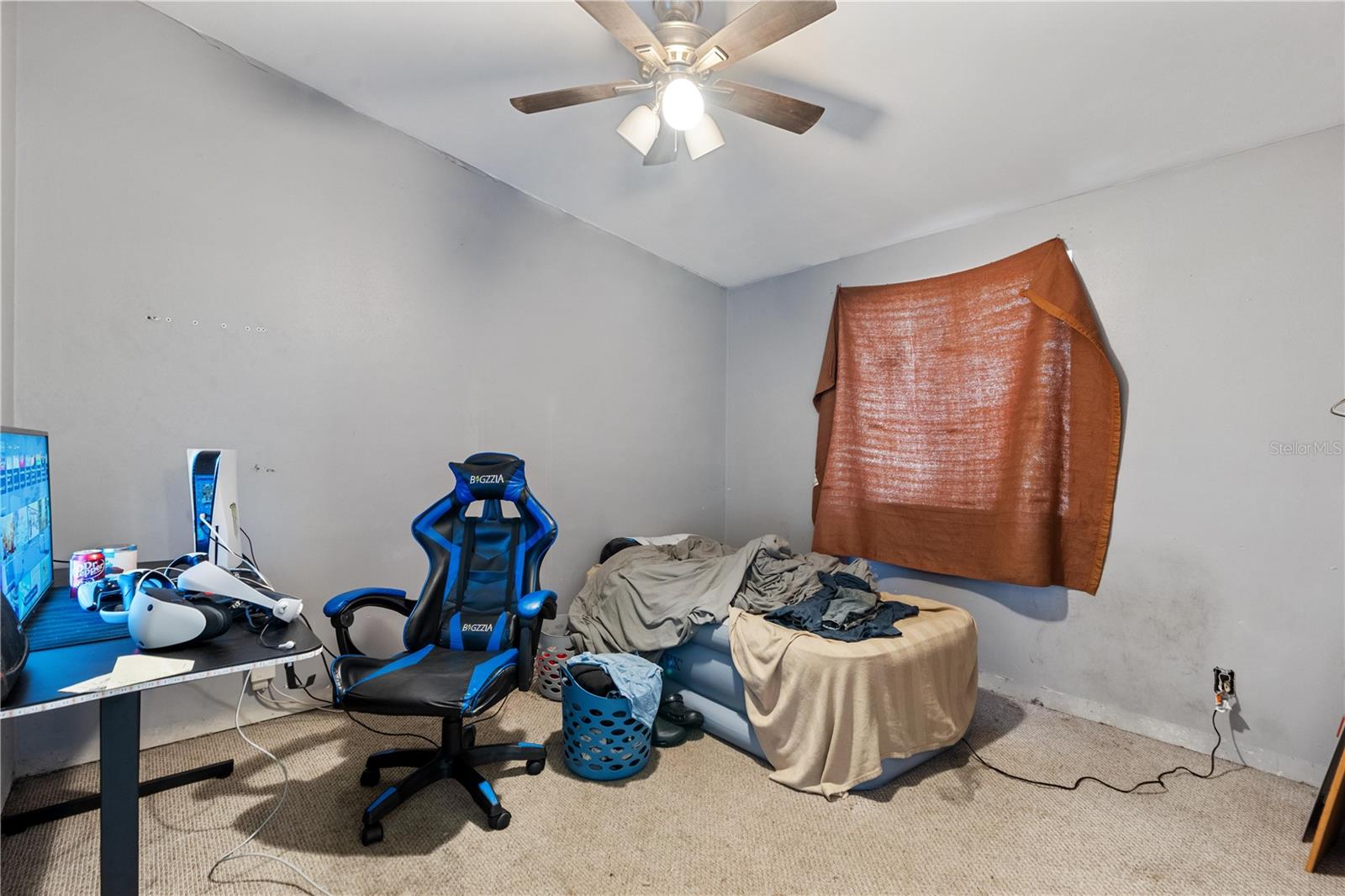 MOON LAKE ESTATES - Residential