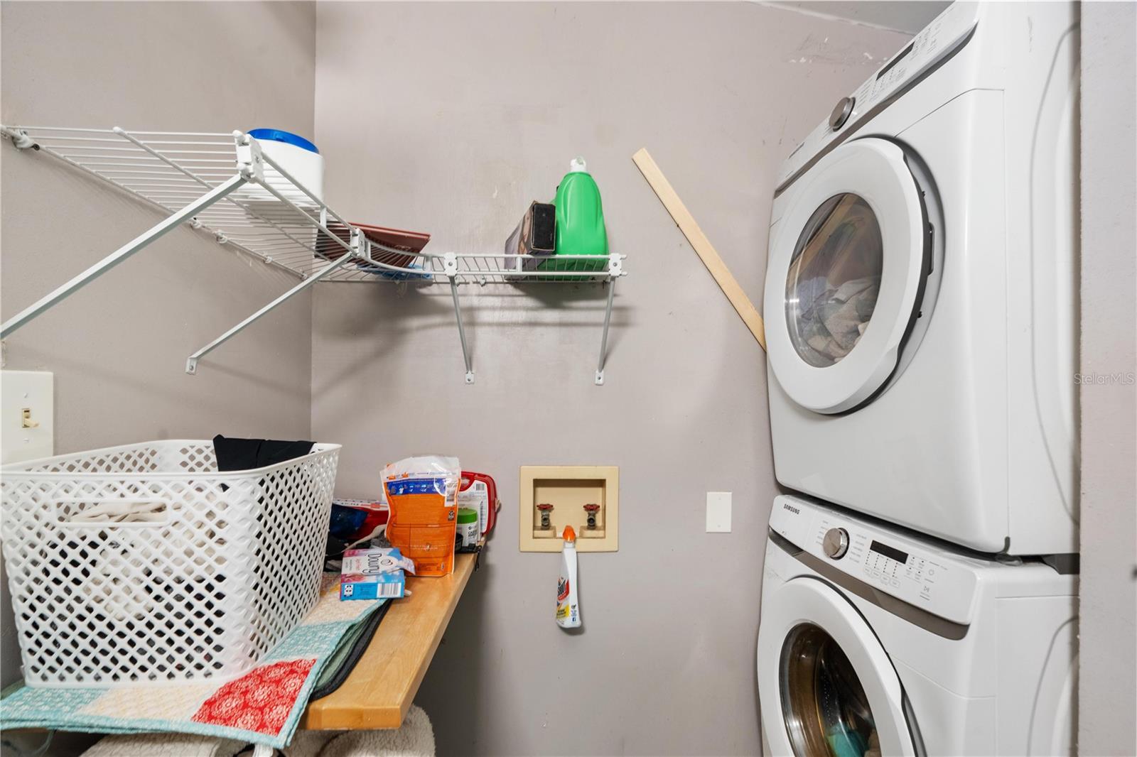 MOON LAKE ESTATES - Residential