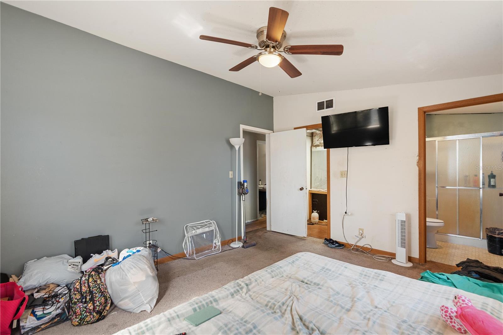 MOON LAKE ESTATES - Residential