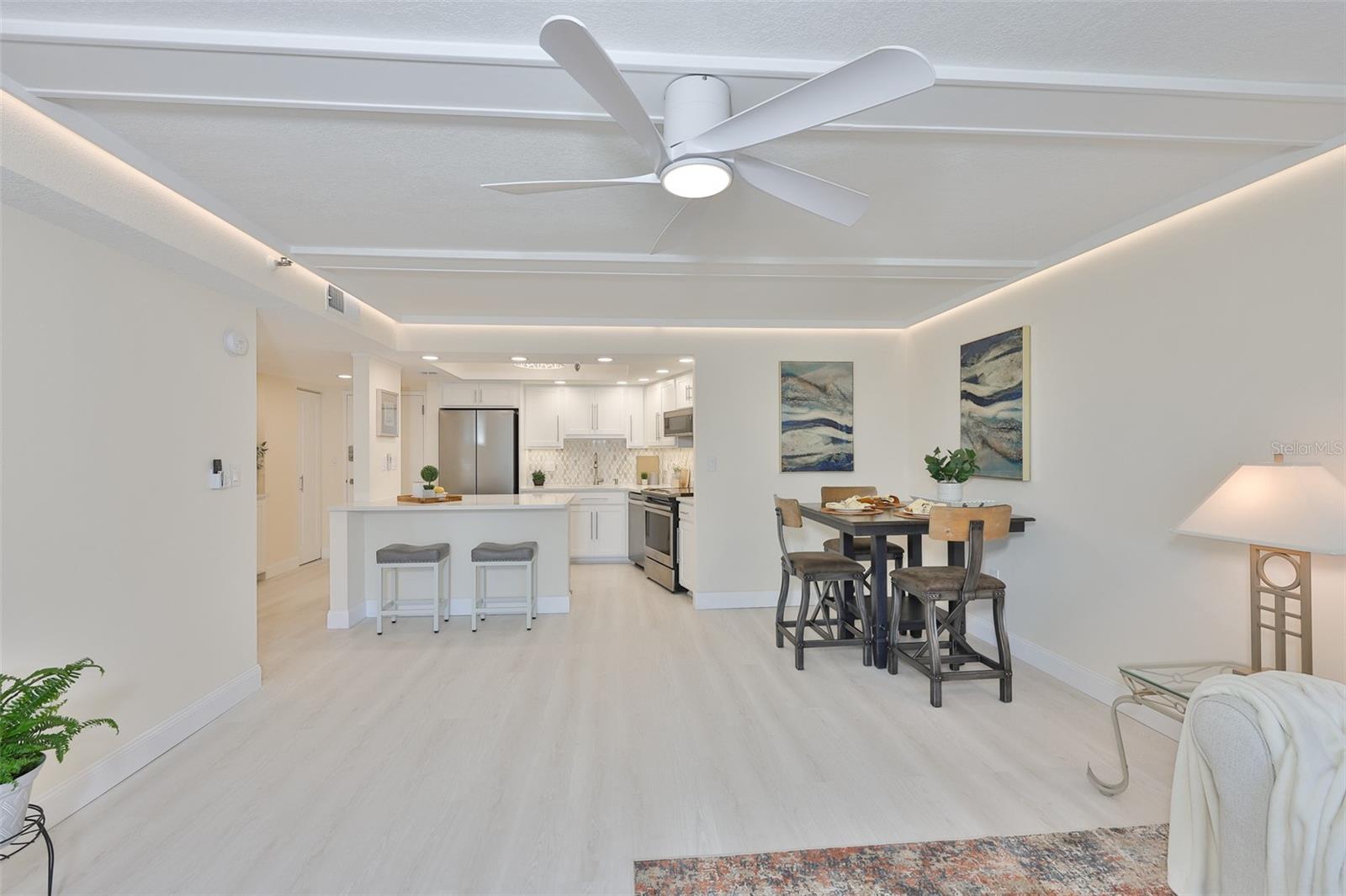 SOUTH BAY CONDO - Residential