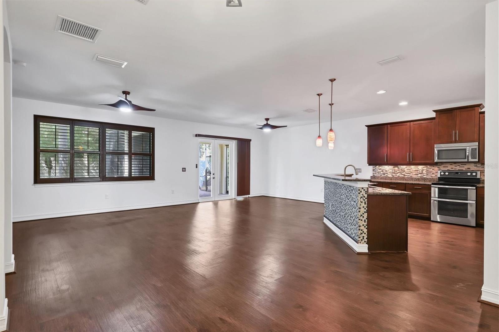 CALUSA PARK - Residential