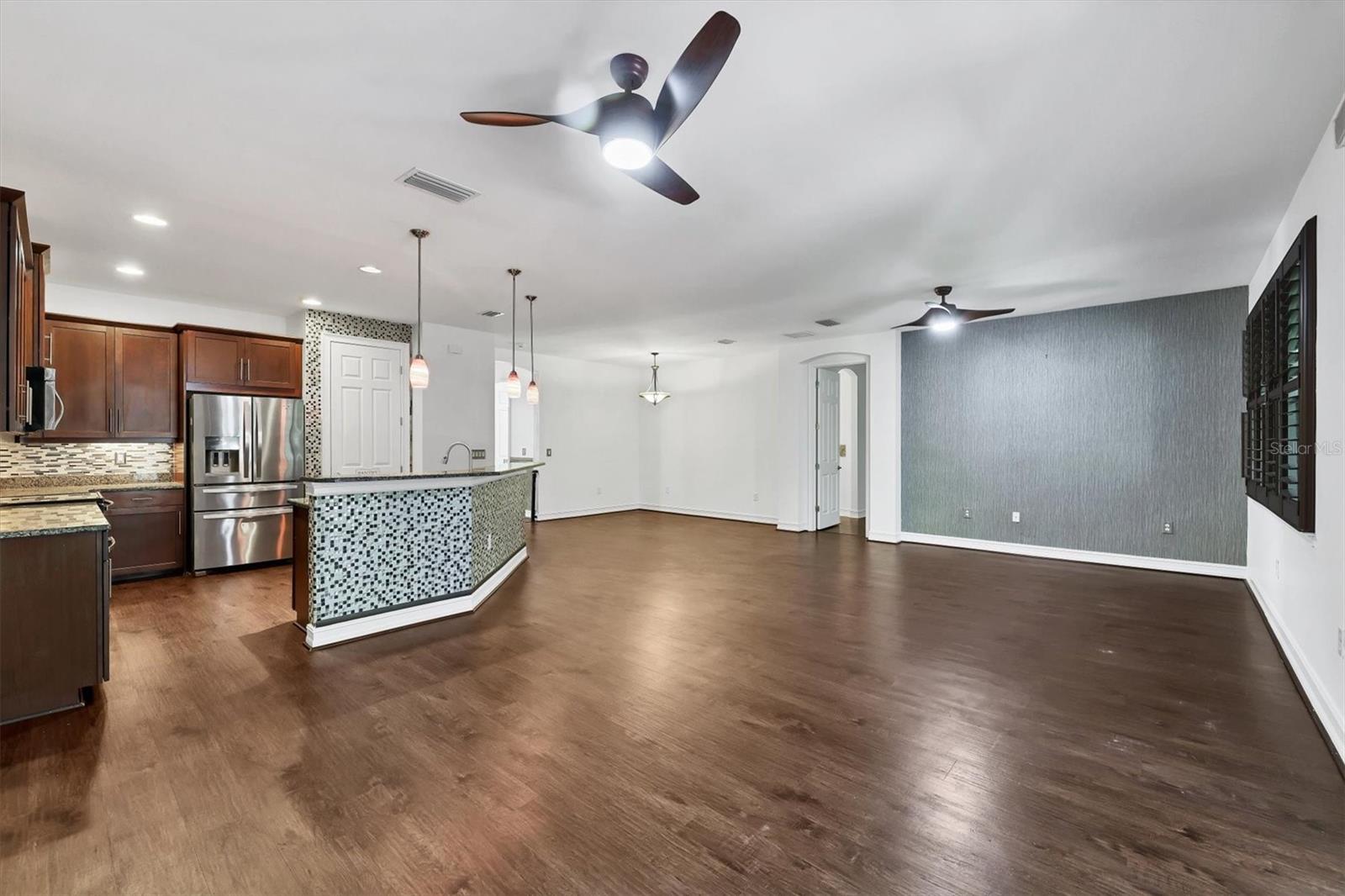 CALUSA PARK - Residential