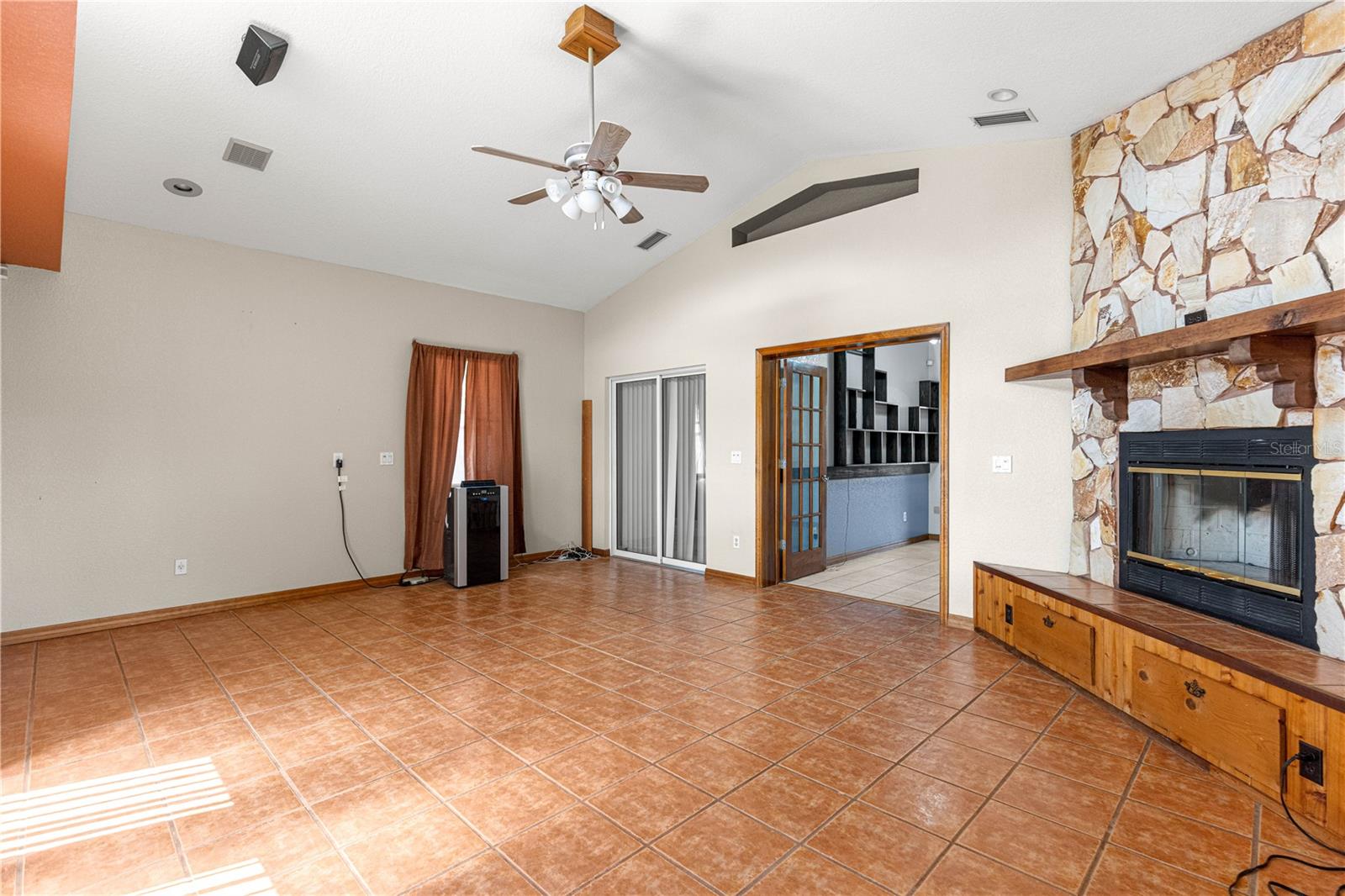 OCALA HIGHLANDS ESTATE - Residential