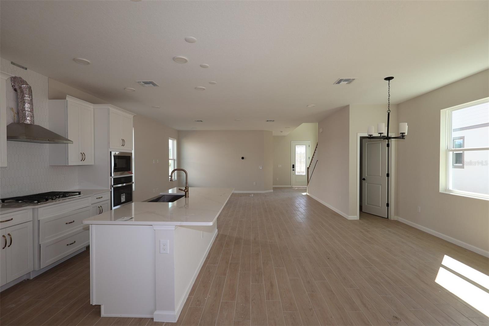 5336 CENTER LAKE RANCH BOULEVARD