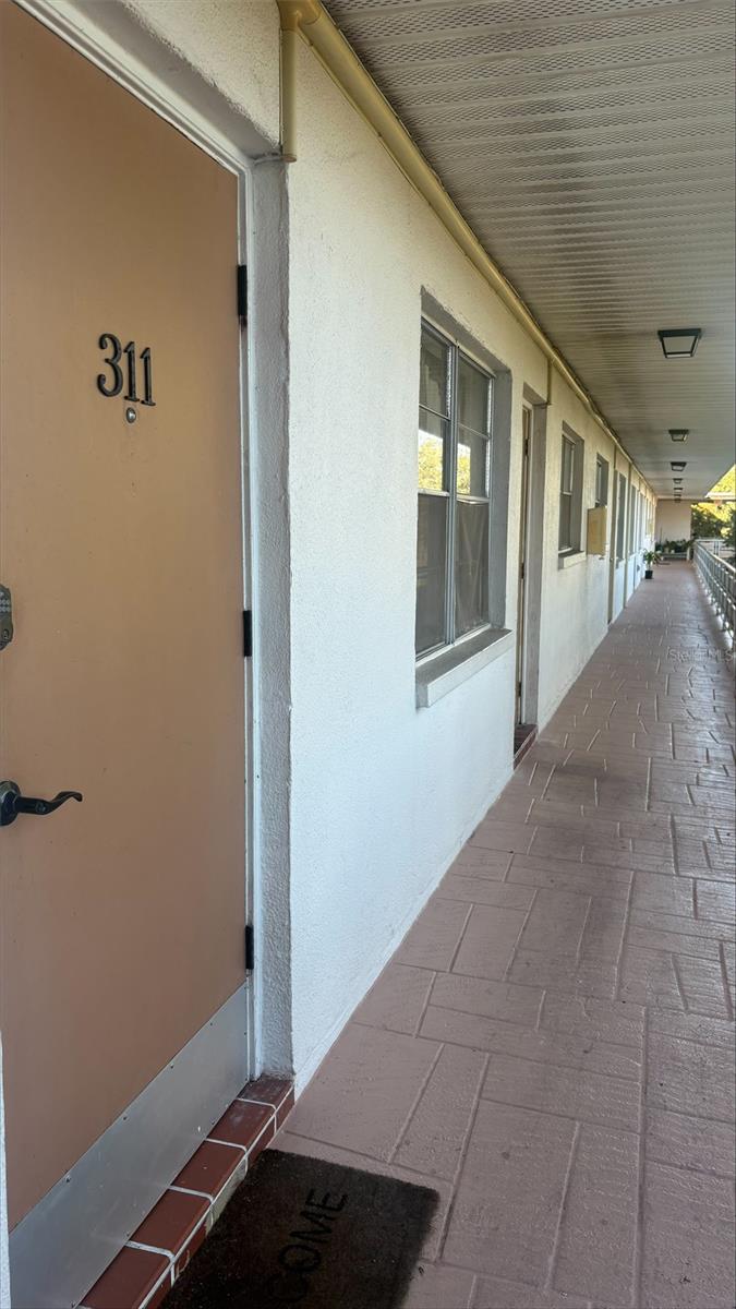 Photo of 911 Washington Avenue #311, Largo, FL 33770 (MLS # TB8558486)