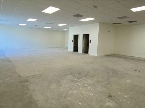 Tiny photo for 13922 N Us-441 Highway, Lady Lake, FL 32159 (MLS # G5097353)