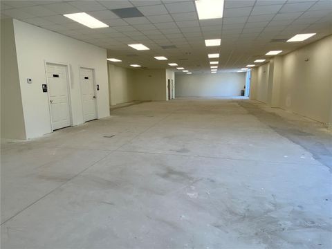 Tiny photo for 13922 N Us-441 Highway, Lady Lake, FL 32159 (MLS # G5097353)