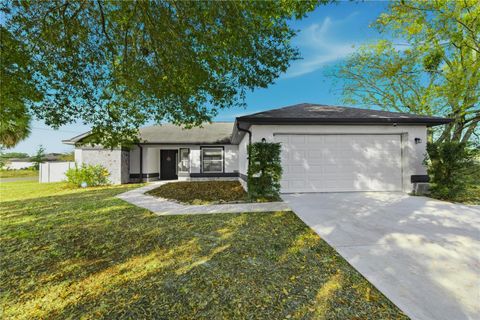 Photo of 16190 SW 16th Court, Ocala, FL 34473 (MLS # OM716026)