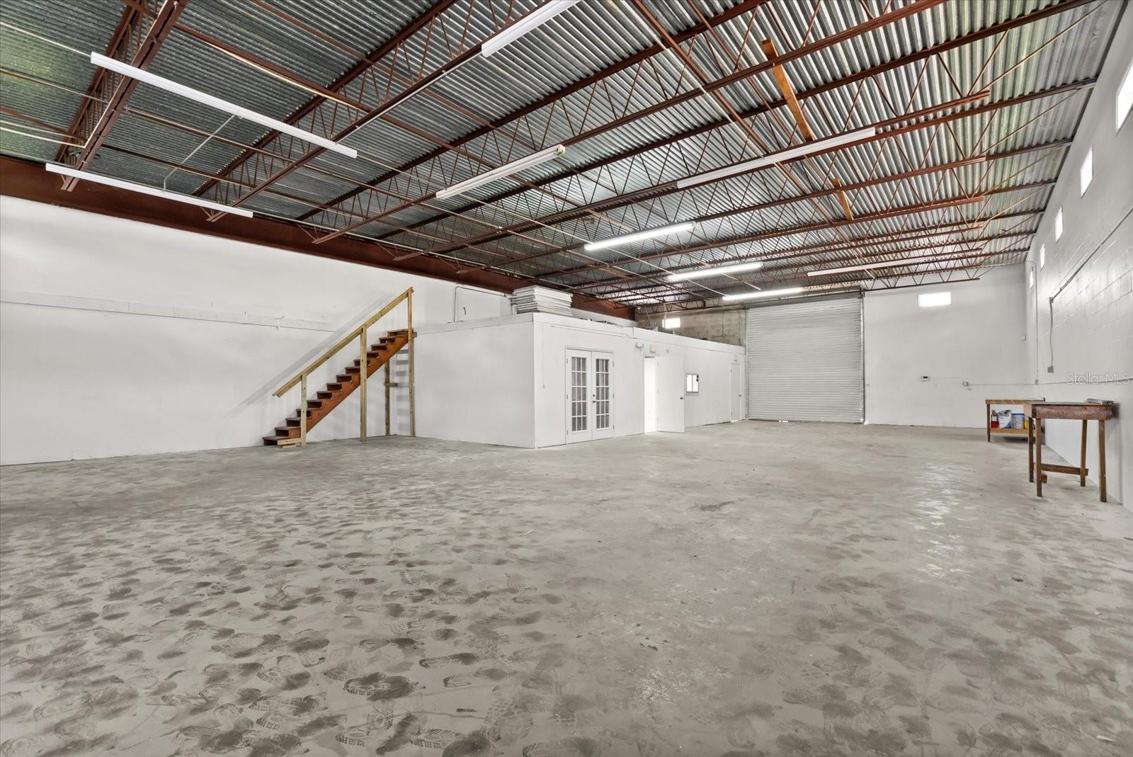 260 POWER CT 110 - Commercial Lease