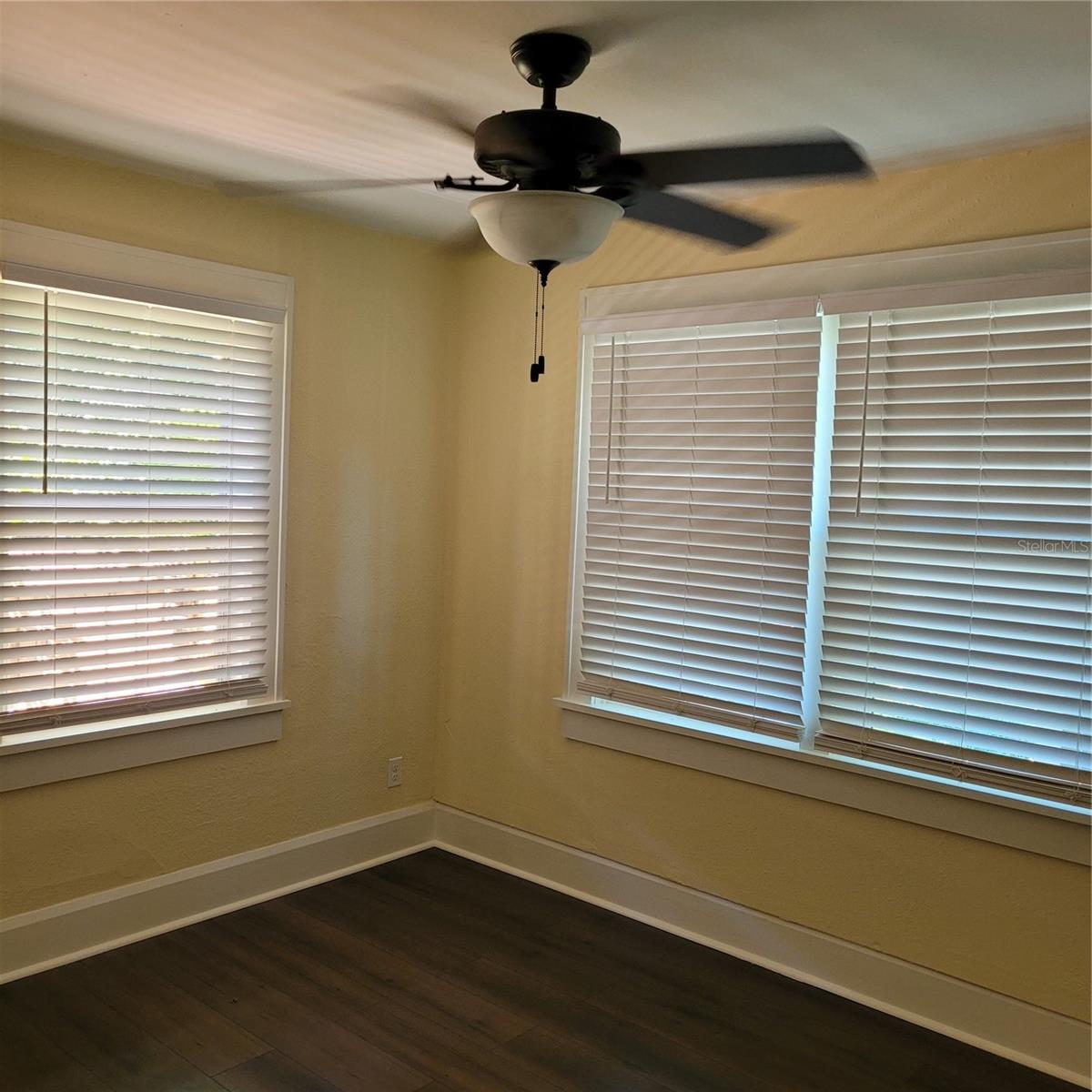 HALLS CENTRAL AVE 1 - Residential Lease