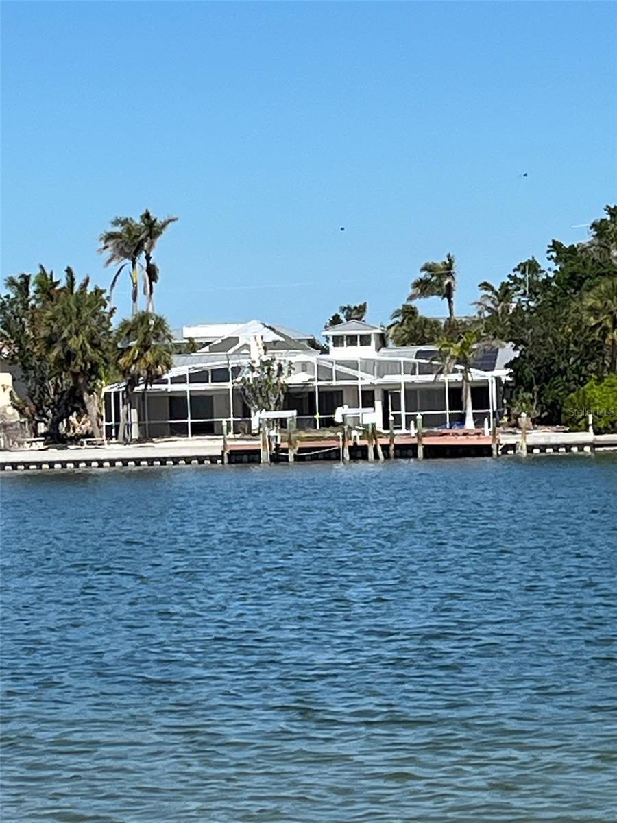 539 KEY ROYALE DRIVE