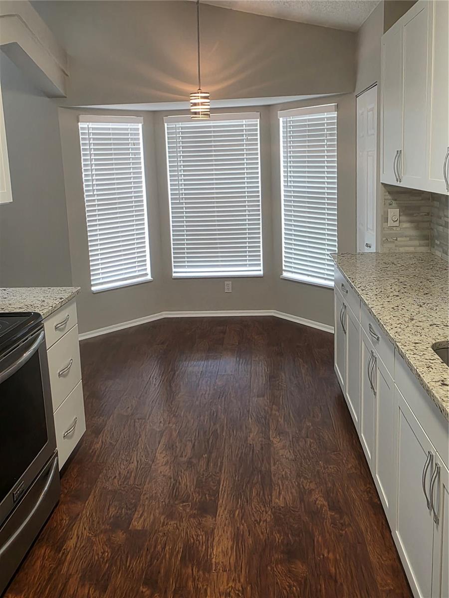 SPRING HILL - Residential