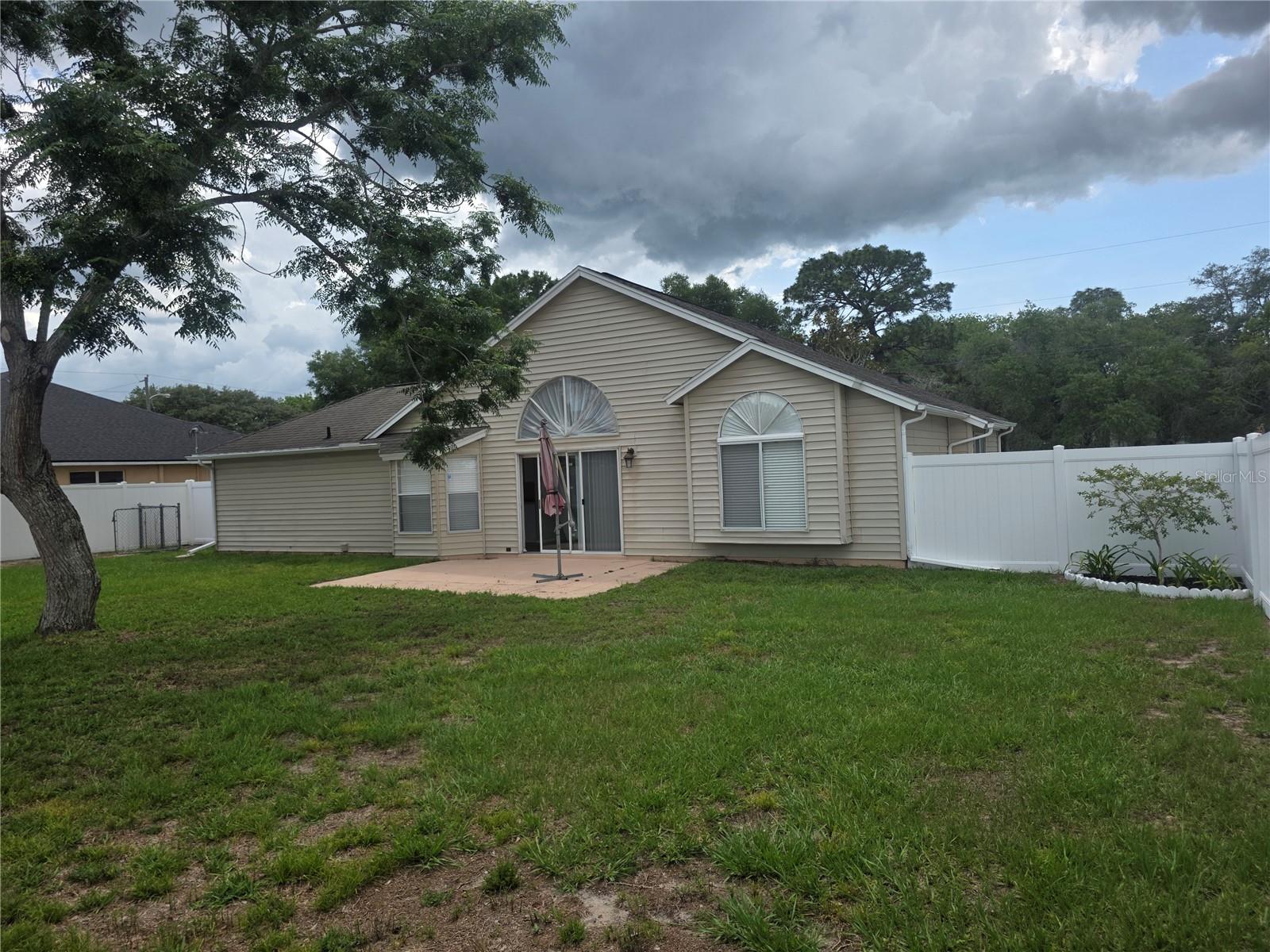 SPRING HILL - Residential