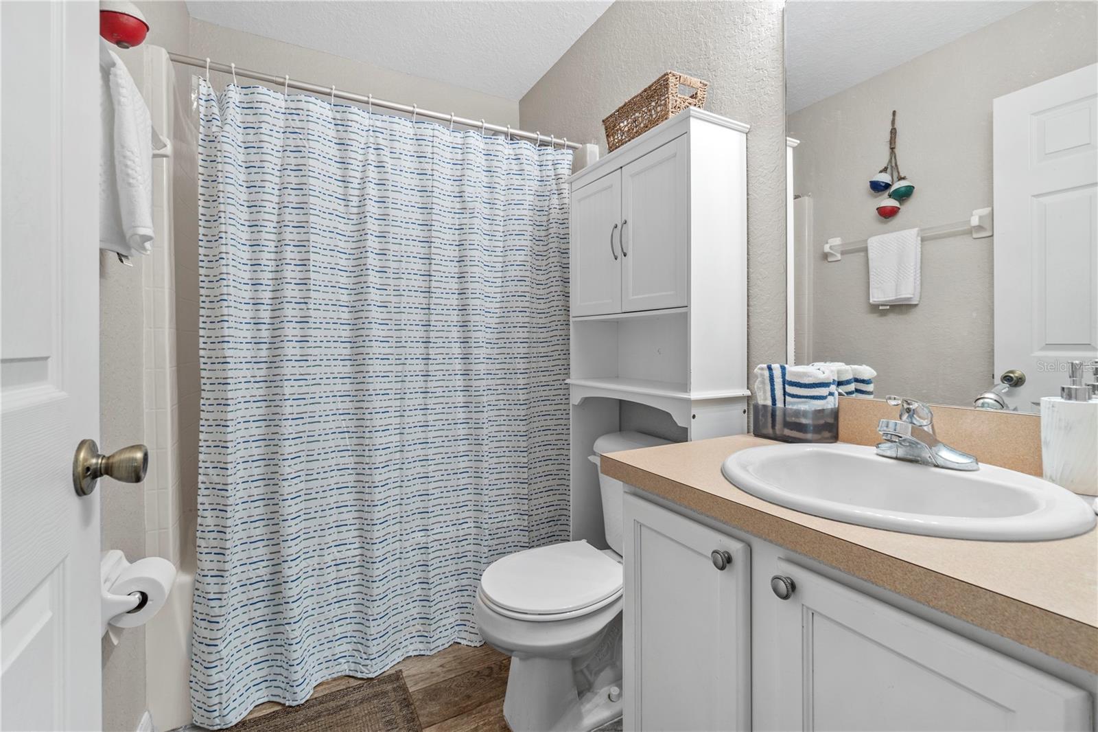 SILVER SPGS SHORES UN 42 - Residential