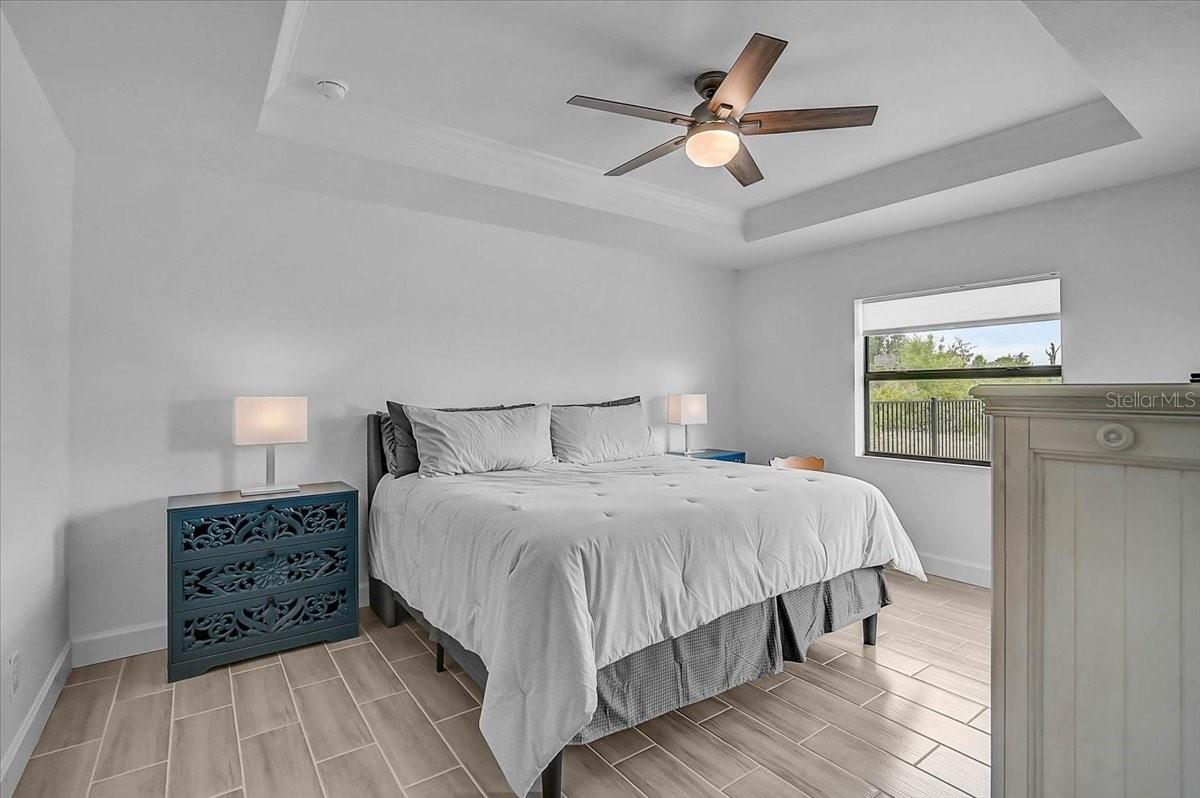 ROTONDA LAKES - Residential