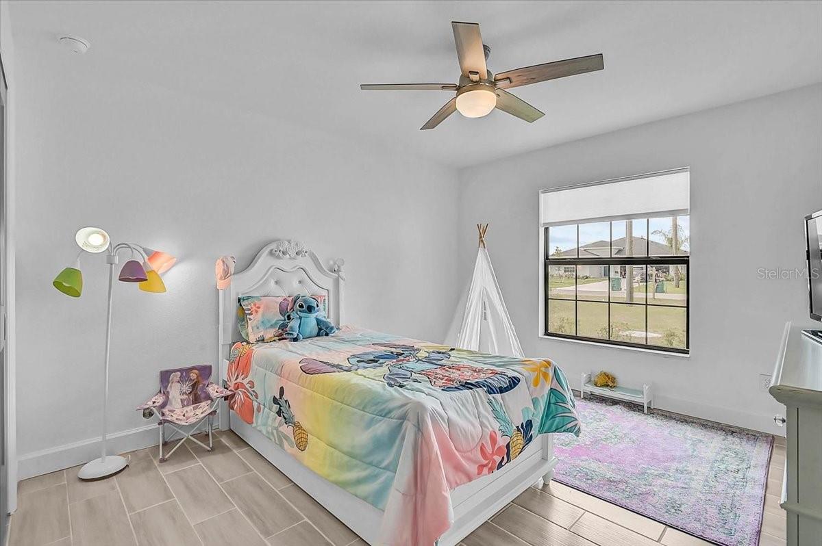 ROTONDA LAKES - Residential