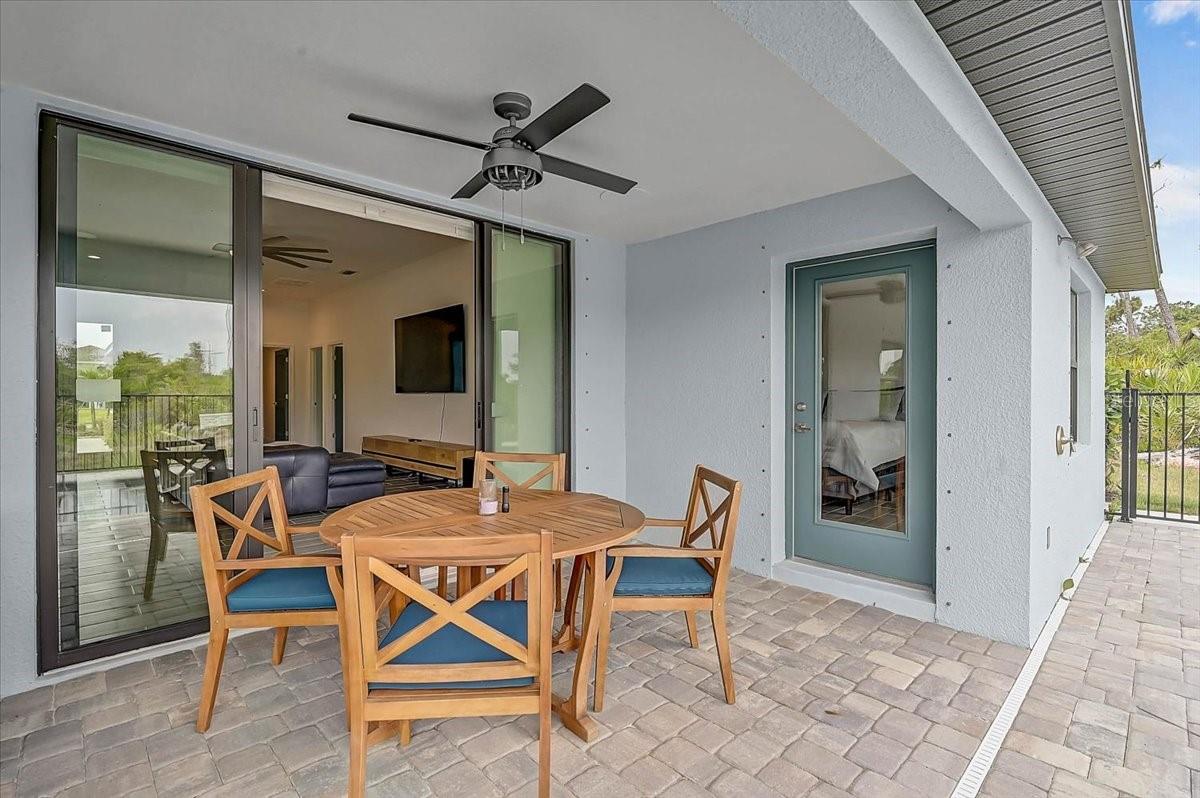 ROTONDA LAKES - Residential