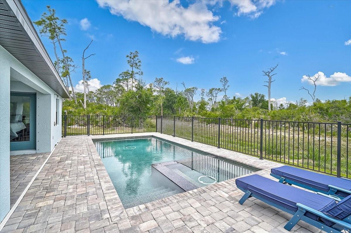 ROTONDA LAKES - Residential